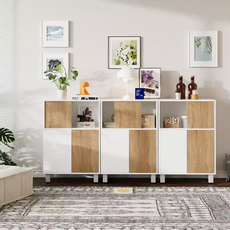 Bahut commode avec portes coulissantes et étagères réglables