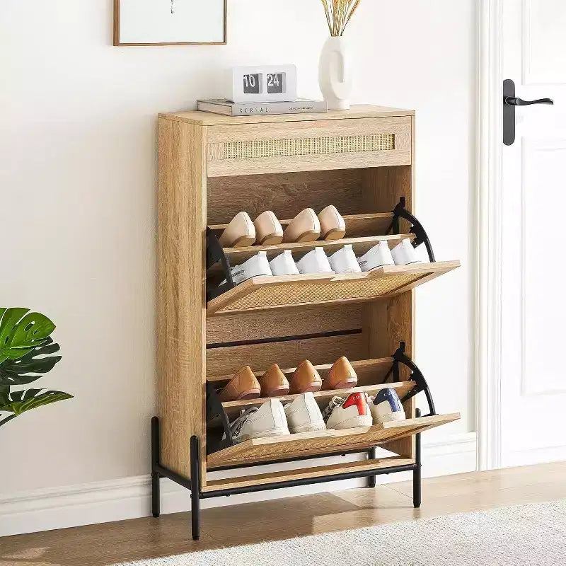 Meuble à chaussures autoportant en bois avec façade en lin, 2 tiroirs basculants et étagère à chaussures fermée pour une entrée, un couloir ou un petit appartement